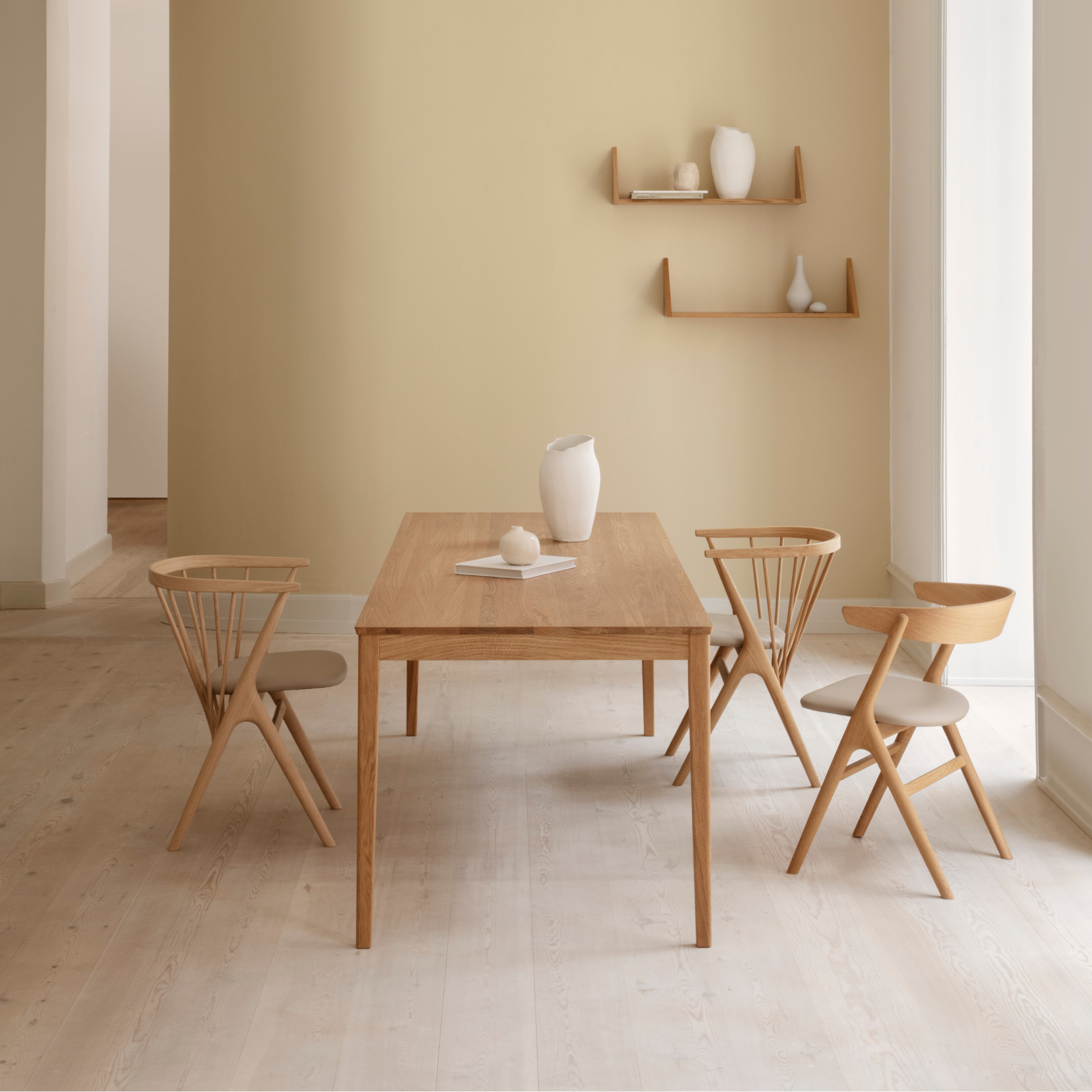 Sibast No2 Table